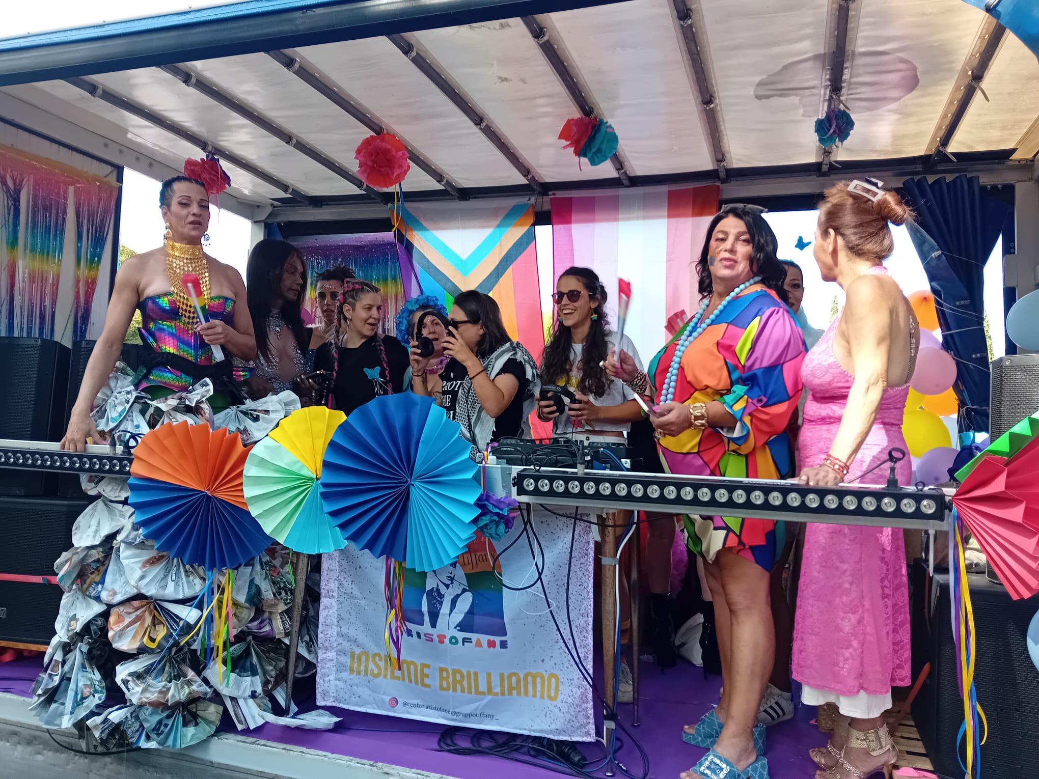 Le parole di Colazione da Tiffany al Pride di Brescia 2025