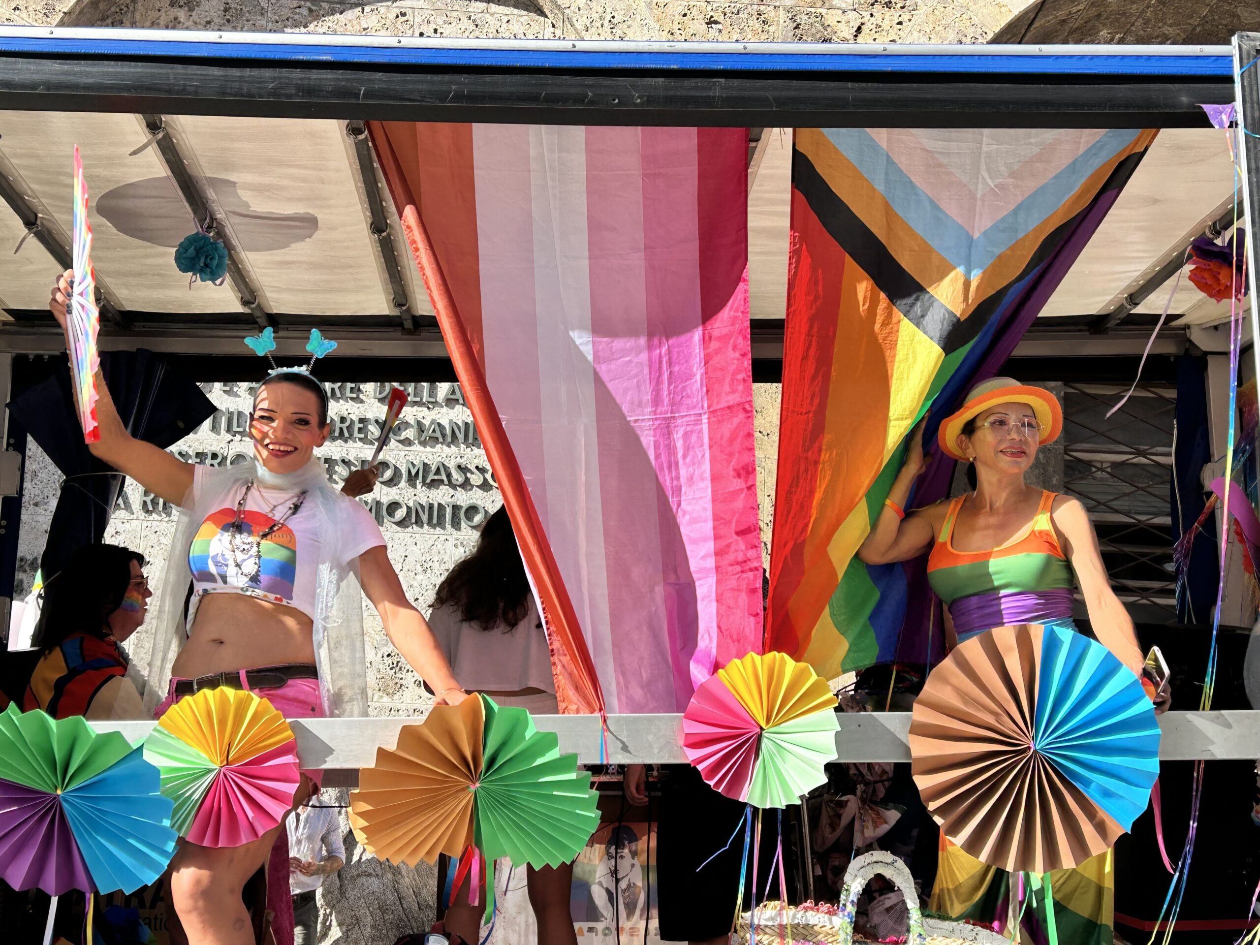 Le parole di Colazione da Tiffany al Pride di Brescia 2025