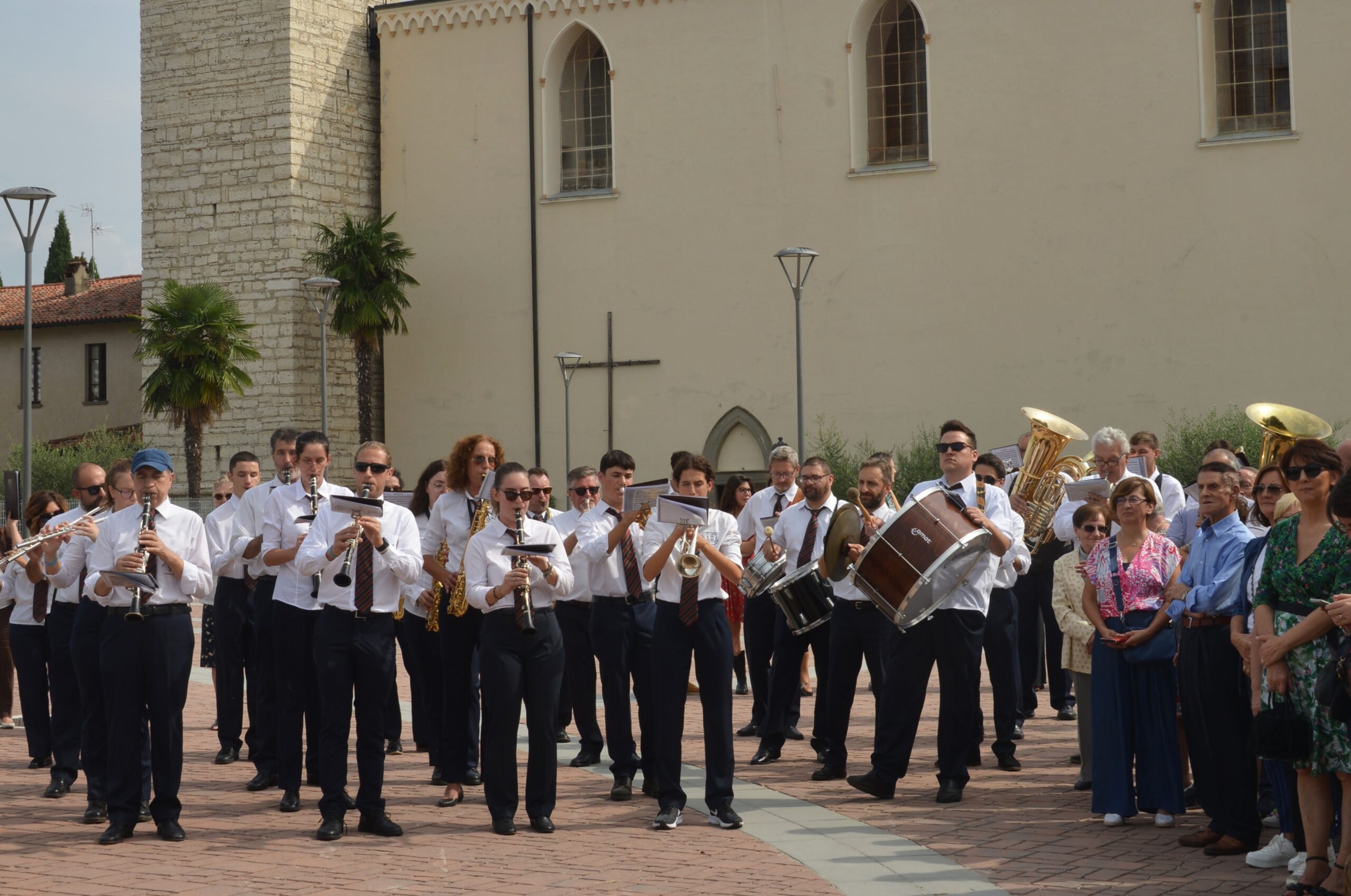 La banda di Bornato di Cazzago San Martino suona per don Piero, 17 settembre 2023